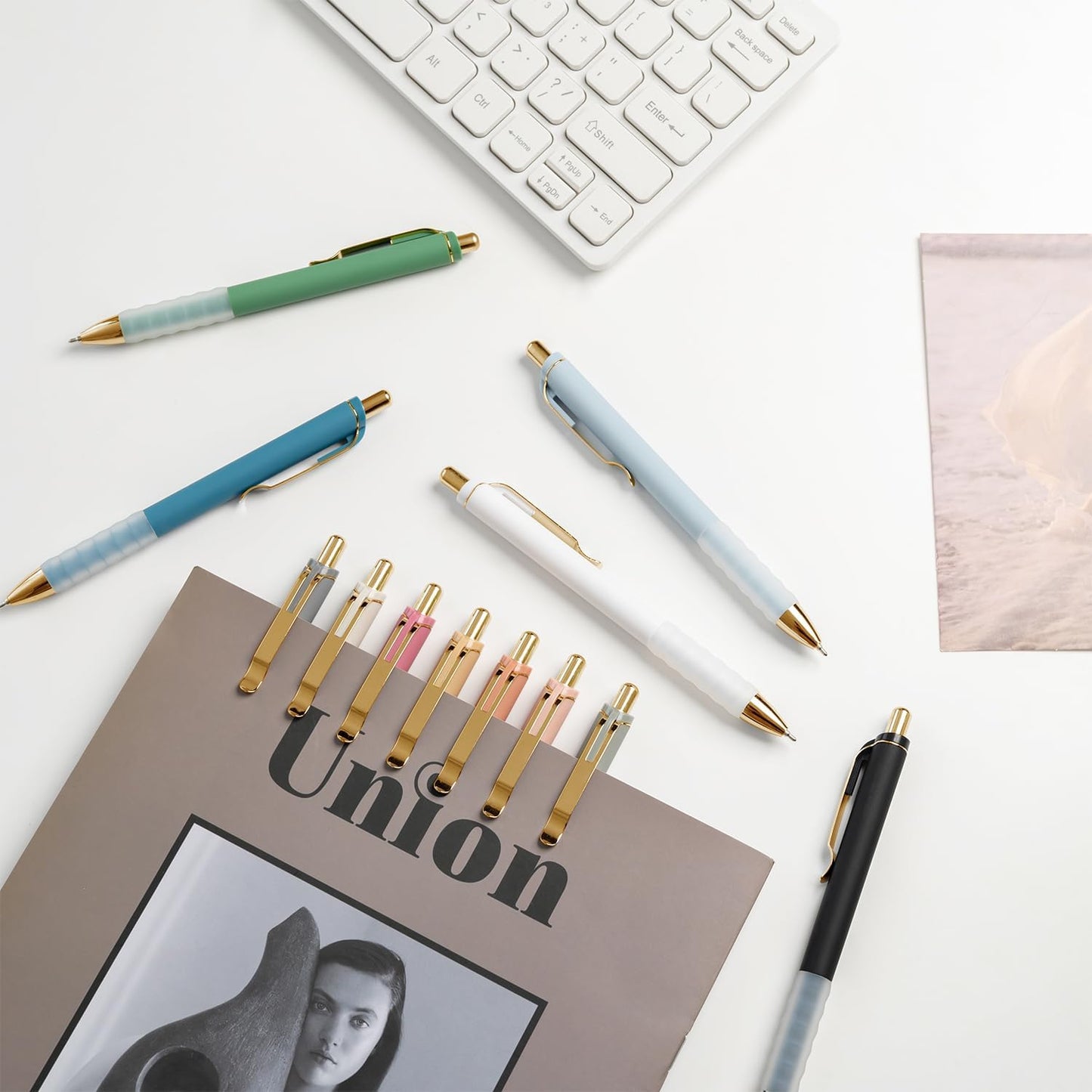 Linbsunne Ballpoint Pens Black Medium Point 1mm with Super Soft Grip Ball Point Pen for Men Women Retractable(gold-18 pcs)