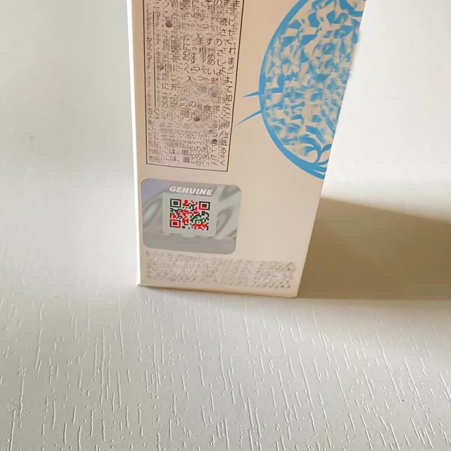 1000pcs Genuine QR Code Stickers with Authenticity Query, 25 * 25mm Original 3D Anti-counterfeiting Label for Brand Protection Hologram Scratch Off Stickers Silver