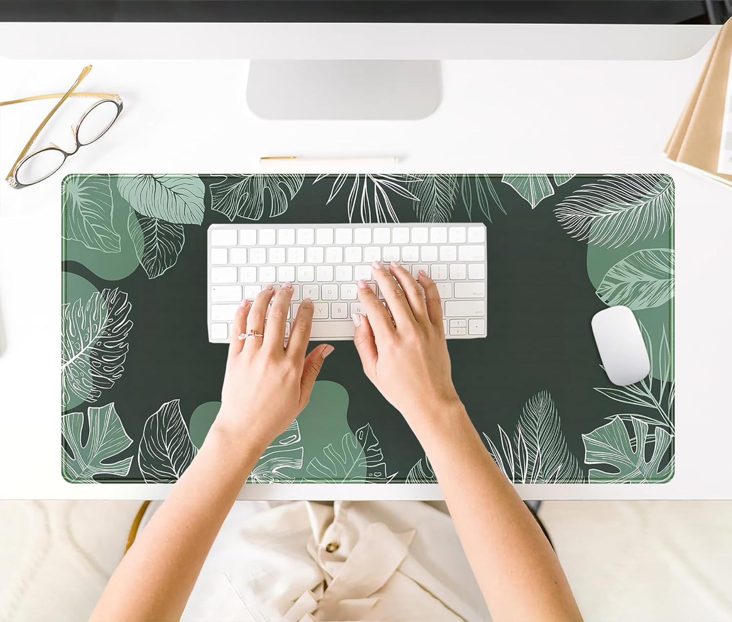 Green Plants Desk Mat Tropical Leaves Mouse Pad Cute, Large Extendded Gaming Deskmat, XXL Laptop Keyboard Mouse Mat Desktop Matt Women Office Desk Accessories Mousepad Desk Cover Mat, 31.5"x15.75"