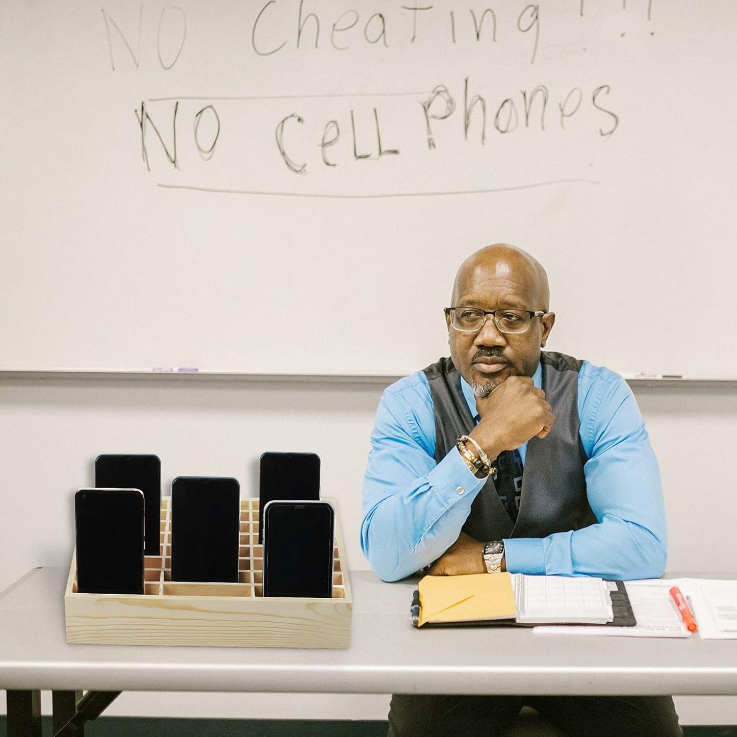 24-Grid Wooden Cell Phone Holder Desktop Organizer Storage Box for Classroom Office (24-Grid)