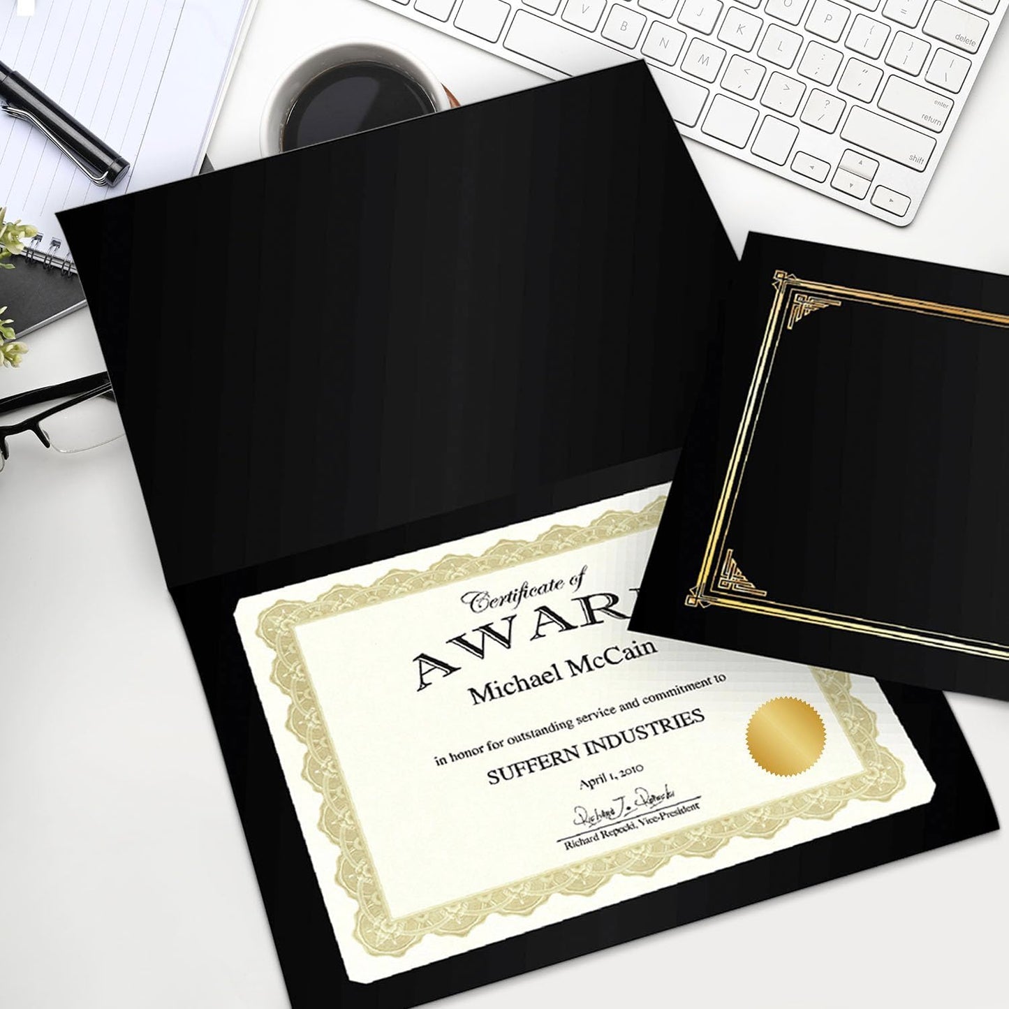 Geographics Optima Gold Blank Award Certificate Paper with Gold Foil Seals, 8.5 x 11, Seal 1.75" (Pack of 200)