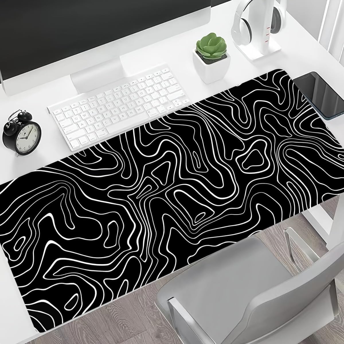 Gaming Mouse Pad - Non Slip Mouse Pad for Desk, Large Mouse Pad with Stitched Edges for Home Office
