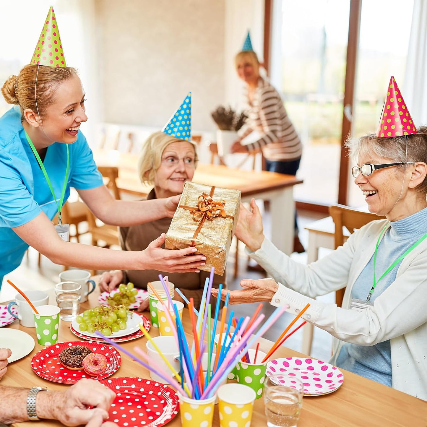 Fumete 100 Sets Name Tag Lanyards with ID Badge Holder Durable Clear Cruise Teacher Lanyards with Plastic Waterproof ID Badge Holders Bulk for Adults Teacher School Office Ship Cards(Green)