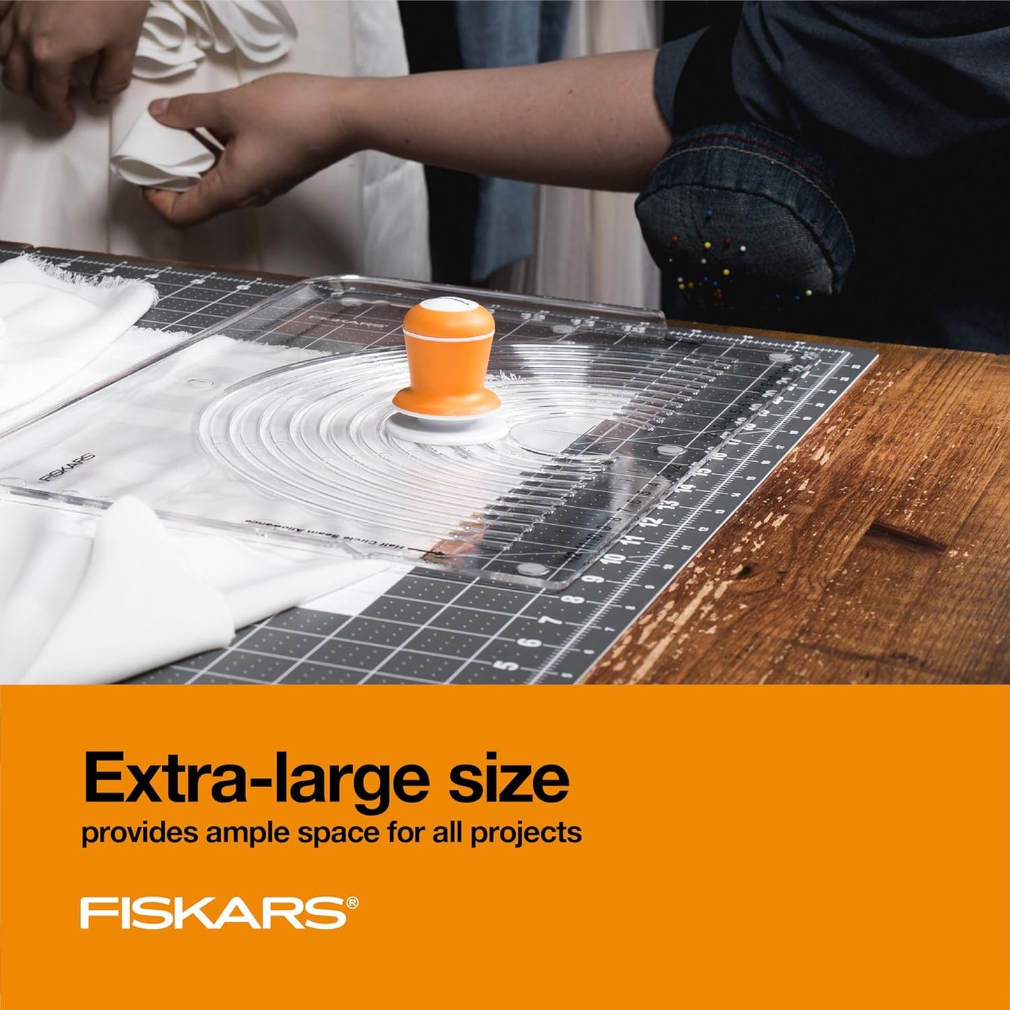 Fiskars Self Healing Cutting Mat for Quilting, Arts and Crafts, 24" x 36" Grid, Sewing Mat, Craft Cutting Board, Sewing Supplies and Quilting Tools